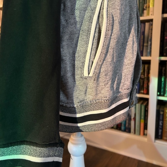 Roots vintage button up jersey style sweater grey black and white - Picture 4 of 9